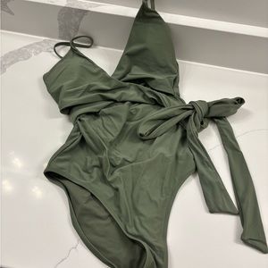 Aerie swim suit tie front size M long